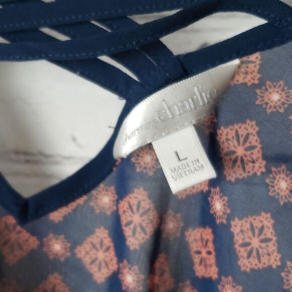 Charming Charlie Top   - Picture 2 of 4